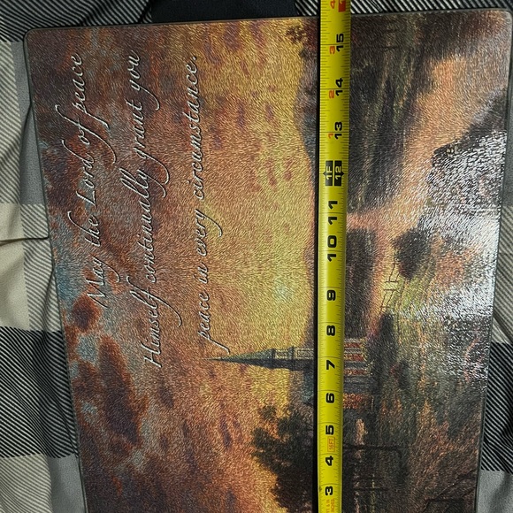 Thomas Kinkade glass cutting board - Picture 6 of 7